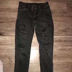 Black ripped American eagle jeans